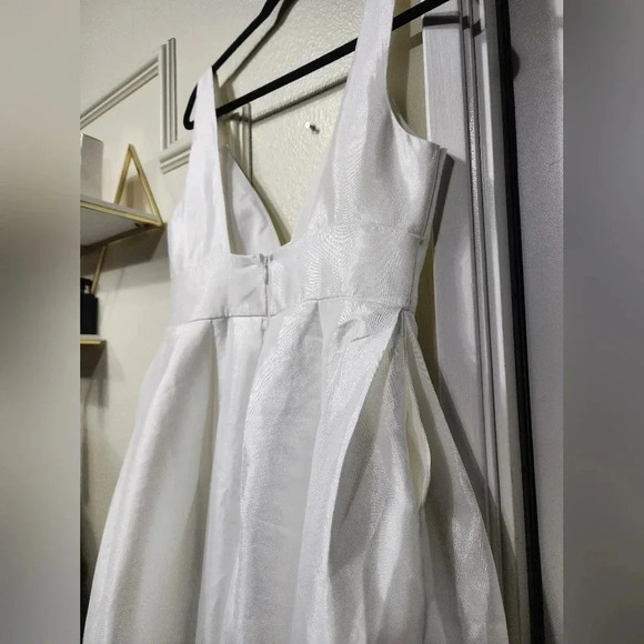 Lulus Ready For Romance Ivory Sleeveless Maxi Dress With Pockets Wedding - Picture 12 of 12